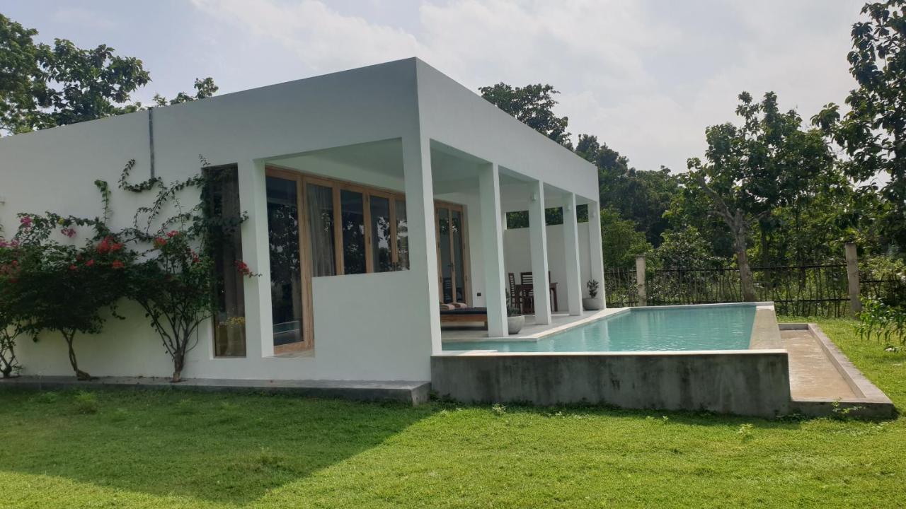 Giri Villa Тангалла Экстерьер фото